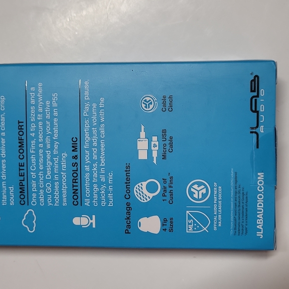 JLab Bluetooth Wireless Ear Buds Black Audio Metal Sweatproof 6 Hours Play NWT - Picture 12 of 15